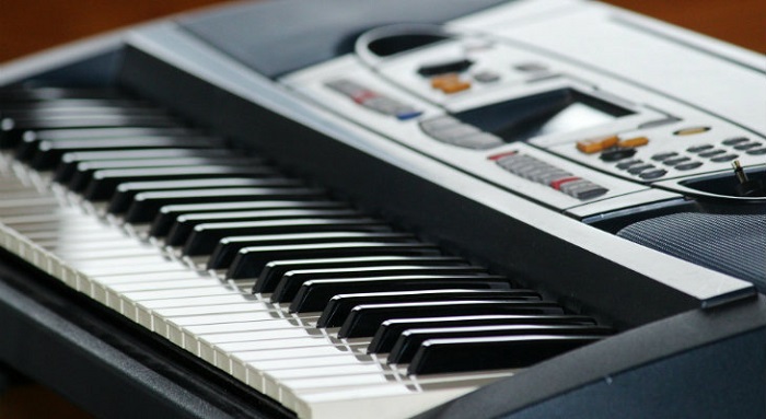 Đàn piano kỹ thuật số và đàn Organ: Điều gì khác biệt giữa chúng?