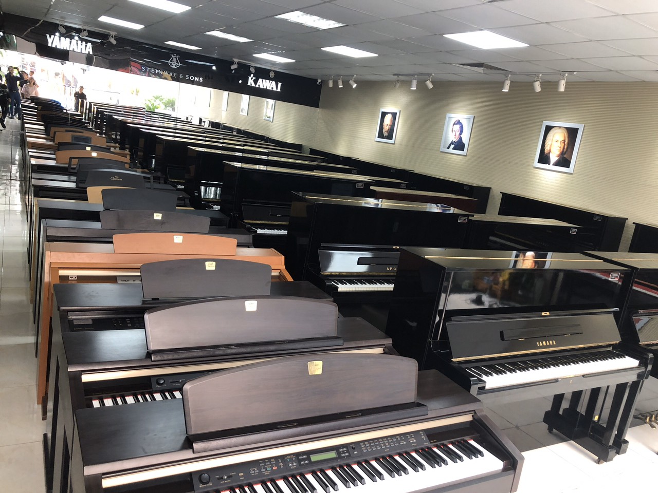 Top 3 cây đàn piano điện cho người mới học
