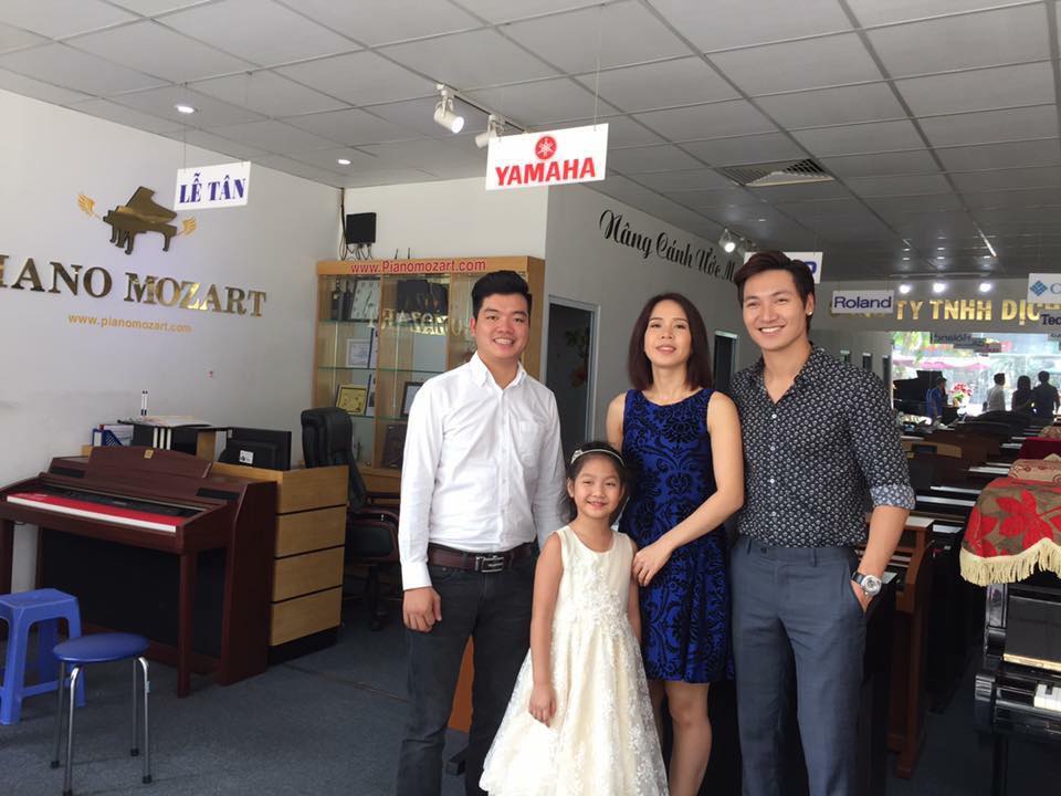 Học đàn piano ở đâu tốt cho gia đình?