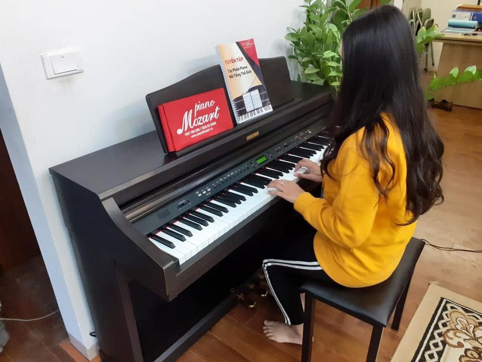 Học piano online mùa dịch tại nhà cùng Piano Mozart