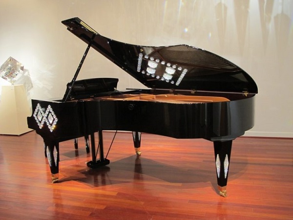 Mê mẩn những cây đàn Piano đẹp nhất thế giới - Đàn Piano Kuhn Bosendorfer Piano