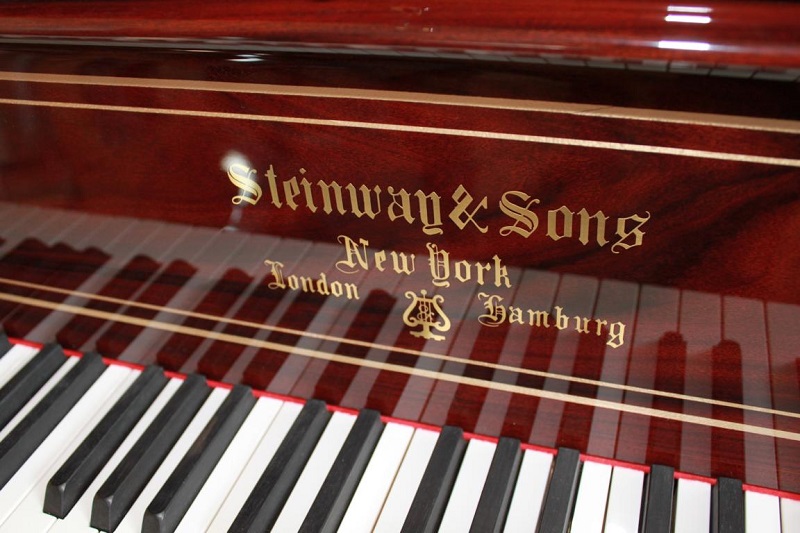 Tham khảo: Đàn Piano cơ hãng nào tốt - Piano cơ Steinway & son