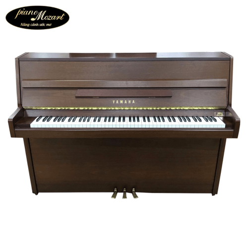 PIANO YAMAHA M108