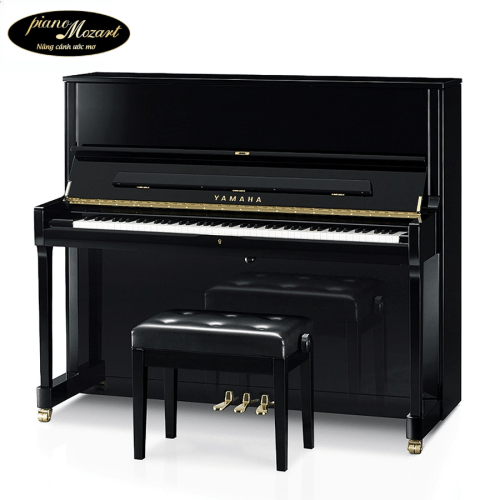 YAMAHA U1A