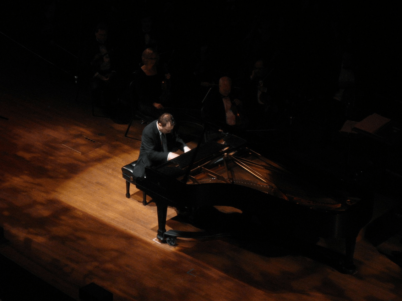 Cách Đặt Tay Chuẩn Cho Người Mới Bắt Đầu Học Piano 9 image 48